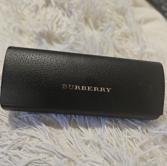 Sunglasses - Picture 7 of 8